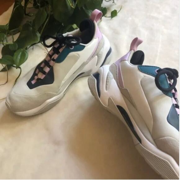 Puma Thunder Rive Droite Sneakers in Lagoon - Picture 6 of 11
